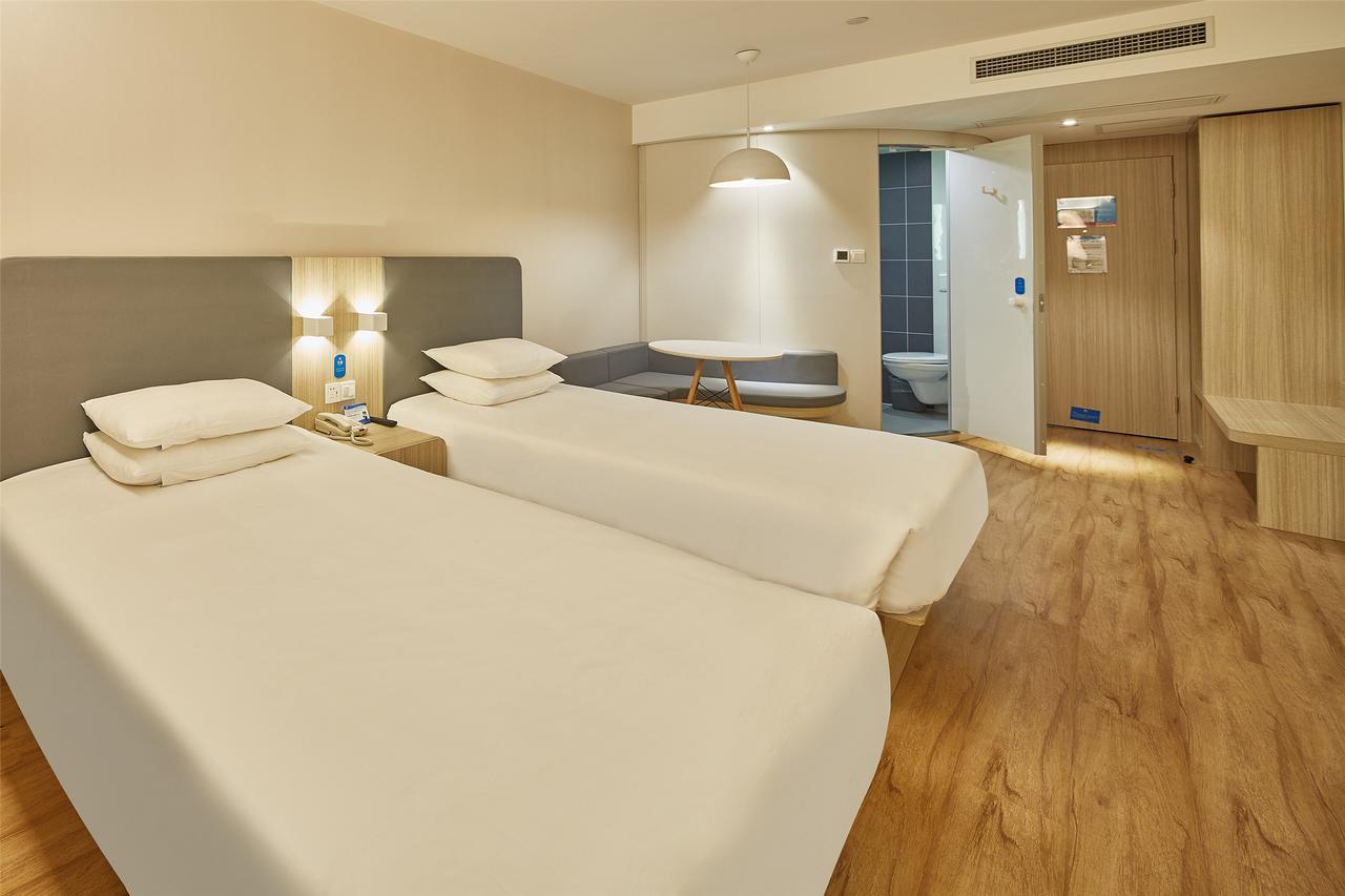 ฮั่นถิง โฮเทล จูไห่ ชิงลวี จงโร้ด Hotel ภายนอก รูปภาพ
